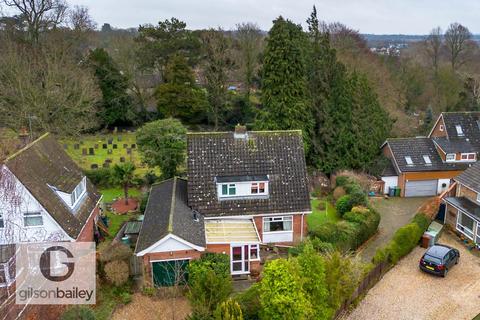 3 bedroom chalet for sale, Chancel Close, Norwich NR13