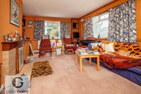 3 bedroom chalet for sale, Chancel Close, Norwich NR13