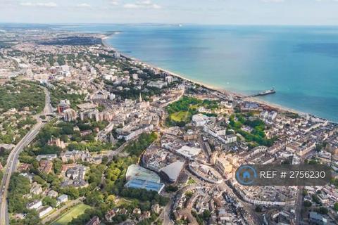 2 bedroom flat to rent, Richmond House, Bournemouth, BH2