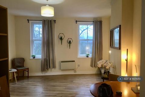 undefined, High Street, Barnet, EN5