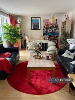 2 bedroom flat to rent, Scotia Building, London, E1W