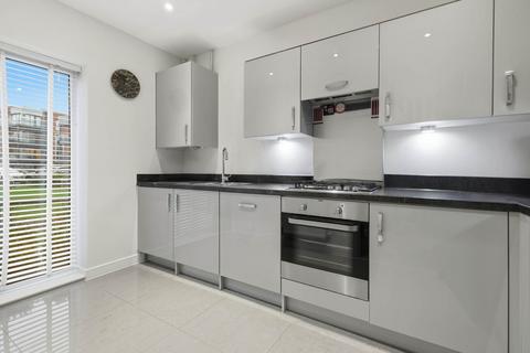 3 bedroom end of terrace house for sale, Winter Walk, Borehamwood