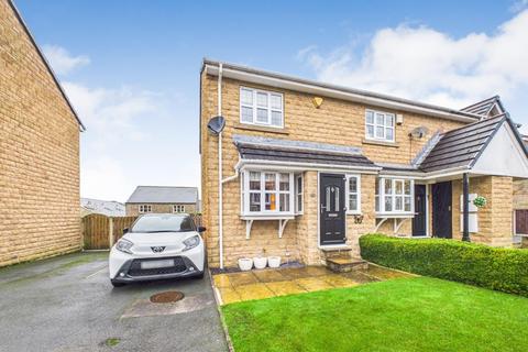 2 bedroom townhouse for sale, Low Wood, Wilsden, Bradford