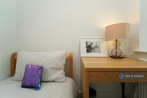 undefined, Brampton Gardens, Hersham, Walton-On-Thames, KT12