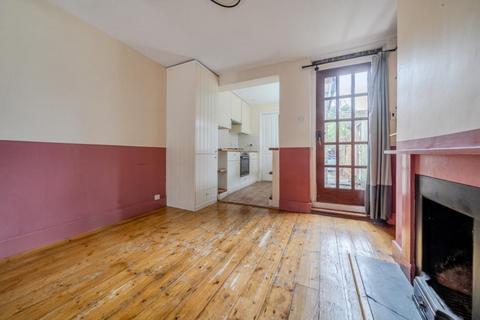 2 bedroom terraced house to rent, Englefield Green