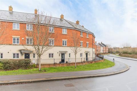 undefined, Queen Elizabeth Drive, Swindon SN25