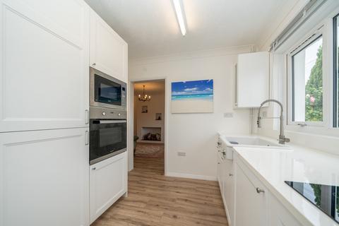 3 bedroom semi-detached bungalow for sale, The Dell, Caddington, LU1