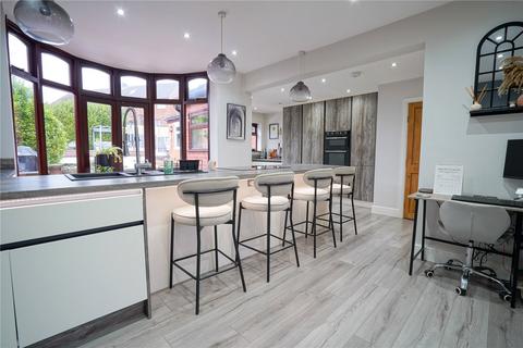 3 bedroom semi-detached house for sale, East Bawtry Road, Rotherham, South Yorkshire, S60