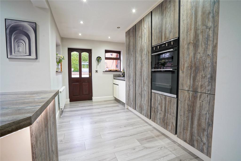 Picture No. 09