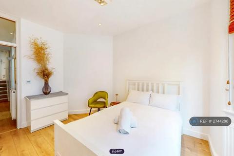 2 bedroom flat to rent, Haberdasher Street, London, N1