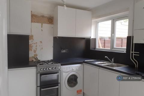 undefined, Lonsdale Drive, Gillingham, ME8