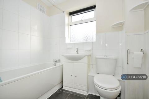 1 bedroom flat to rent, Ringers Road, Bromley, BR1