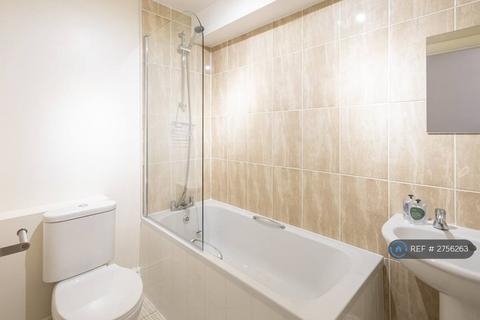 1 bedroom flat to rent, Trafalgar Square, Scarborough, YO12