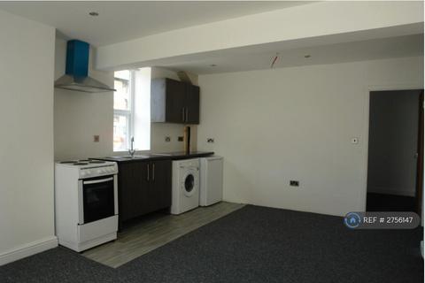 1 bedroom flat to rent, Middleton Road, Royton, Oldham, OL2