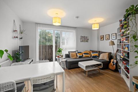 1 bedroom apartment to rent, Connersville Way, Croydon, CR0
