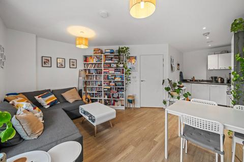 1 bedroom apartment to rent, Connersville Way, Croydon, CR0