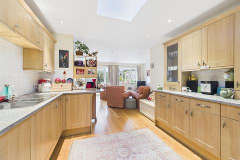 2 bedroom semi-detached bungalow for sale, Howletts Lane, Ruislip HA4
