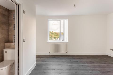 2 bedroom apartment to rent, Freshfield Road, Brighton