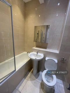 1 bedroom flat to rent, Cologne Road, London, SW11