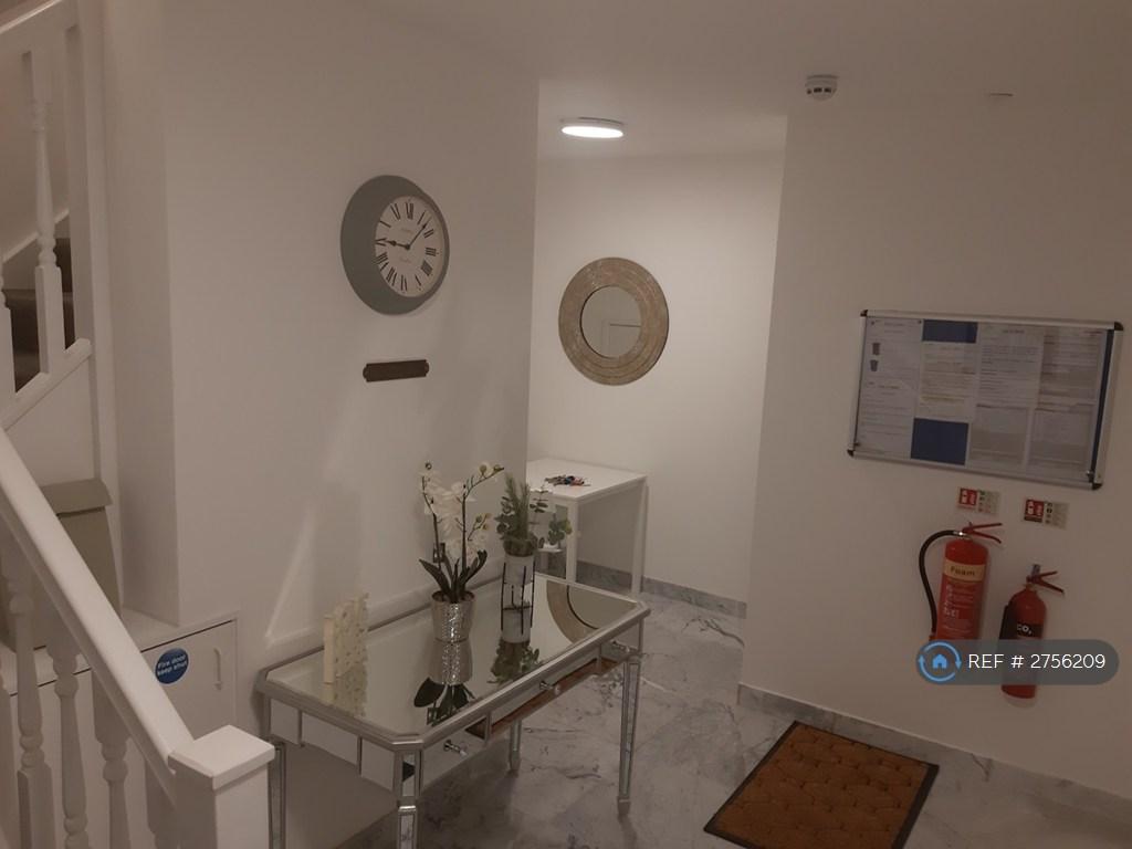 House Lobby