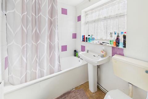 undefined, 8 Brooklyn Avenue, Perth Street, Hull, HU5 3PH, UK