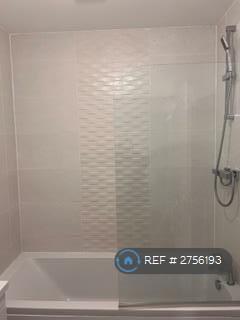 2 bedroom terraced house to rent, Birch Way, Pontefract, WF8