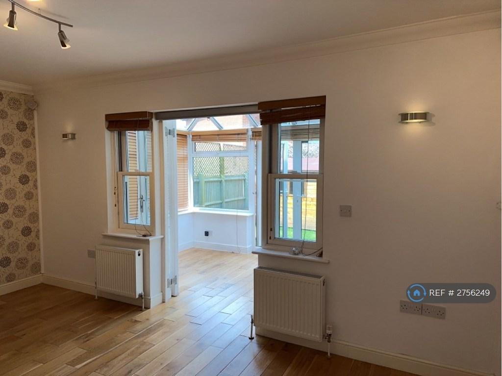 Living Room (When Unfurnished)