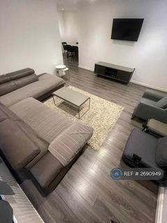 2 bedroom flat to rent, Dene House, Stockport, SK4