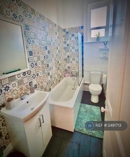 2 bedroom flat to rent, Manor House, Whitstable, CT5