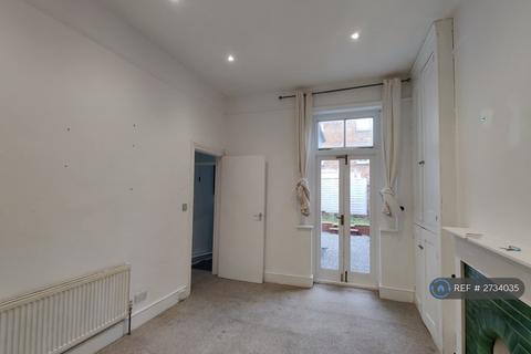 1 bedroom flat to rent, Granville Road, Hove, BN3