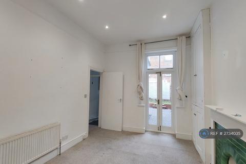 1 bedroom flat to rent, Granville Road, Hove, BN3
