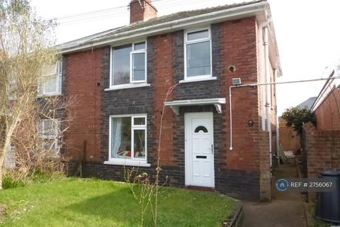 3 bedroom semi-detached house to rent, Burnthouse Lane, Exeter, EX2
