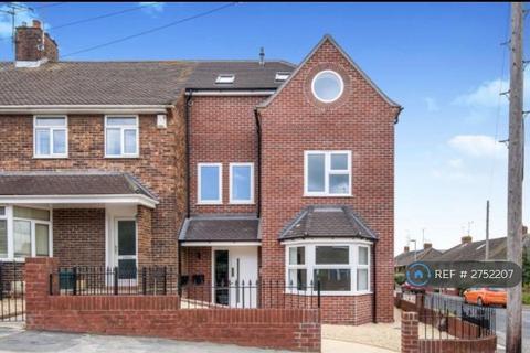 1 bedroom flat to rent, Mayville Avenue, Bristol, BS34