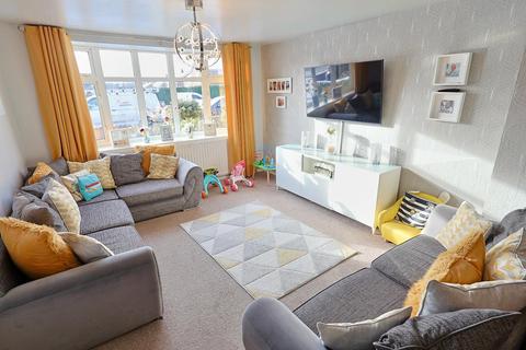 4 bedroom end of terrace house for sale, Upper Eastern Green Lane, Coventry CV5