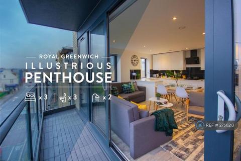 3 bedroom penthouse to rent, Illustrious House, London, SE10