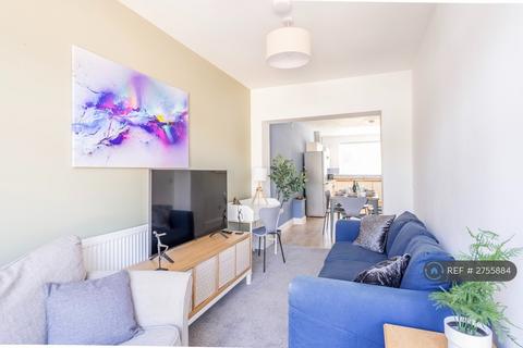 1 bedroom in a house share to rent, The White House, Bristol, BS4
