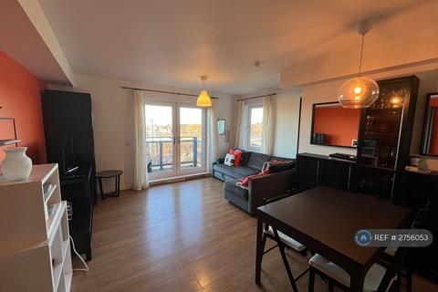 2 bedroom flat to rent, Thorntreeside, Edinburgh, EH6