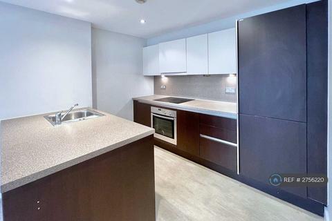 2 bedroom flat to rent, Sedgley Gardens, Prestwich, Manchester, M25