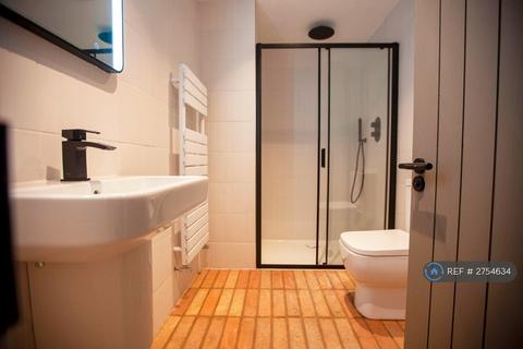 1 bedroom flat to rent, Wilbraham Road, Manchester, M16