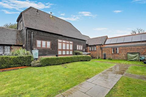 3 bedroom barn conversion for sale, Stonegate Court, Stonegate, Wadhurst, TN5
