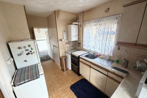 undefined, Heol Dinbych, Llanelli SA15
