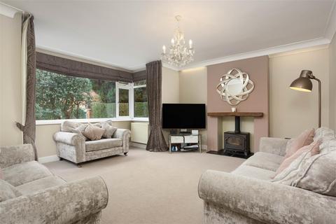 undefined, Belvedere Road, Leeds LS17
