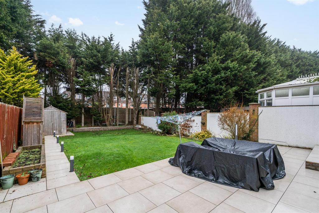 119 Wells Green Road 15.jpg
