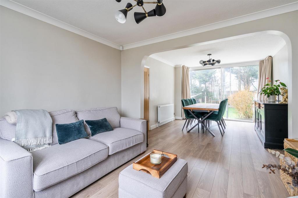 119 Wells Green Road 7.jpg