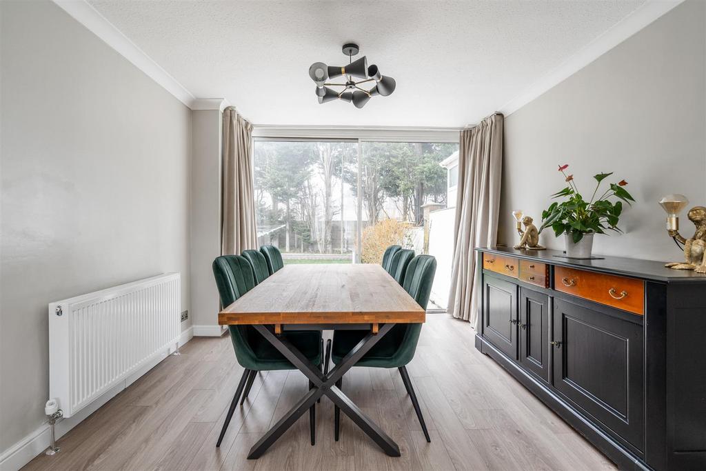 119 Wells Green Road 8.jpg