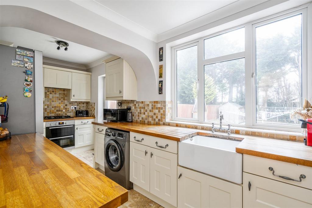 119 Wells Green Road 1.jpg
