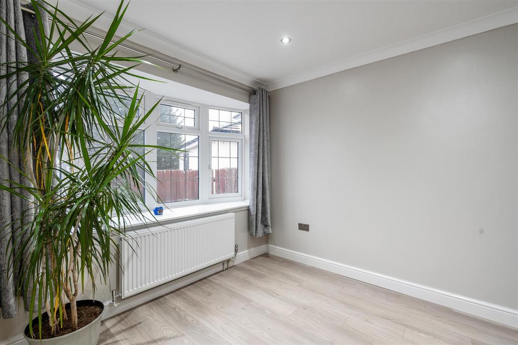119 Wells Green Road 9.jpg