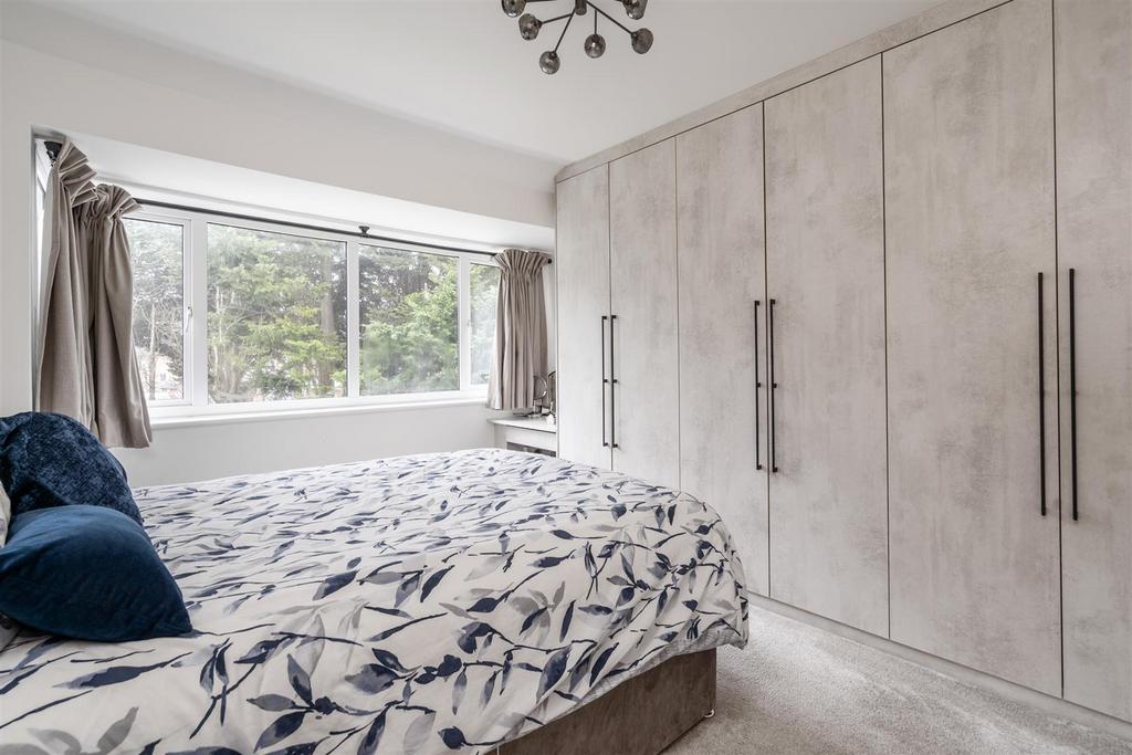 119 Wells Green Road 10.jpg
