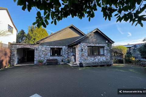 4 bedroom detached house for sale, Lonsdale Road, Newton Abbot, TQ12