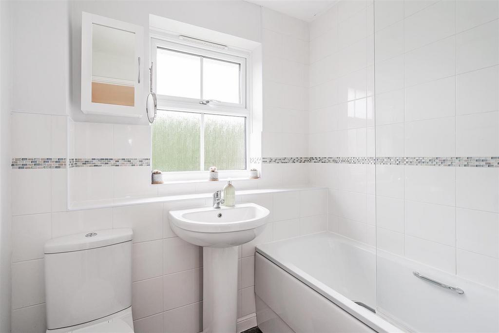 10 Barwell Close-5 lo.jpg